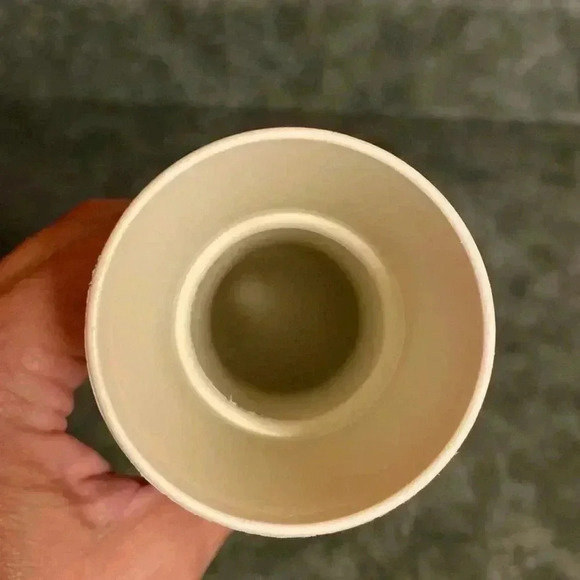 Vintage Tupperware Pepper Shaker - Picture 6 of 8